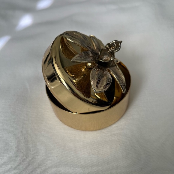 Joanna Buchanan Gold Round Trinket Box with Floral Lid Accent - Picture 2 of 4